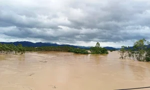 Hoàn lưu bão số 3 - Thuỷ điện xả lũ gây ngập lụt diện rộng