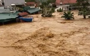 Vỡ đập thuỷ điện ở Quảng Ninh 