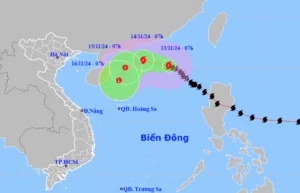 Bão số 8 - Đang suy yếu